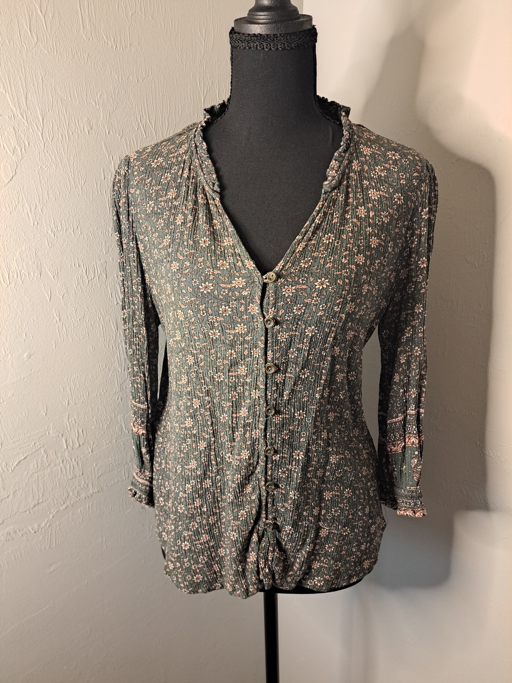 Button-Front Green Floral Blouse with V-Neck